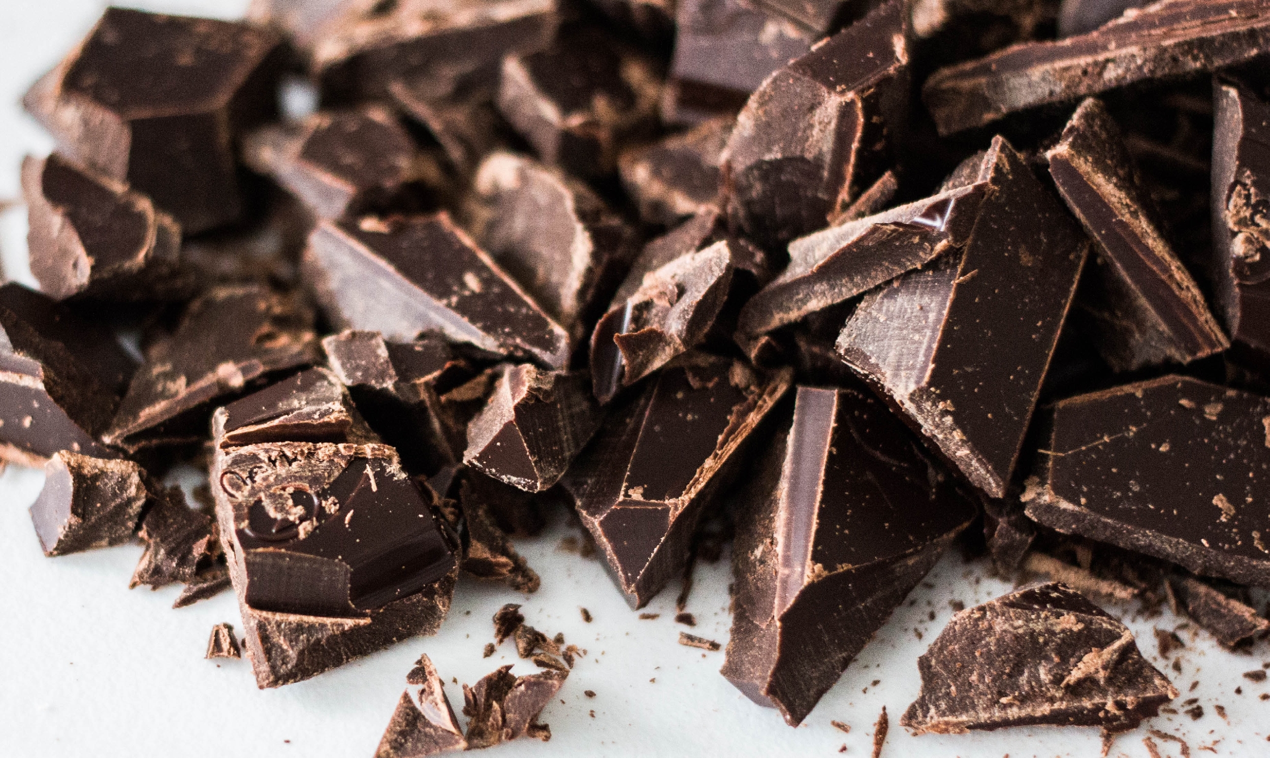 Hořká čokoláda může podporovat dobré zdraví. Jakým způsobem?