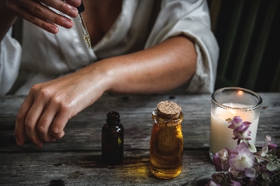 Jak využít olej pro zdravější a krásnější ruce